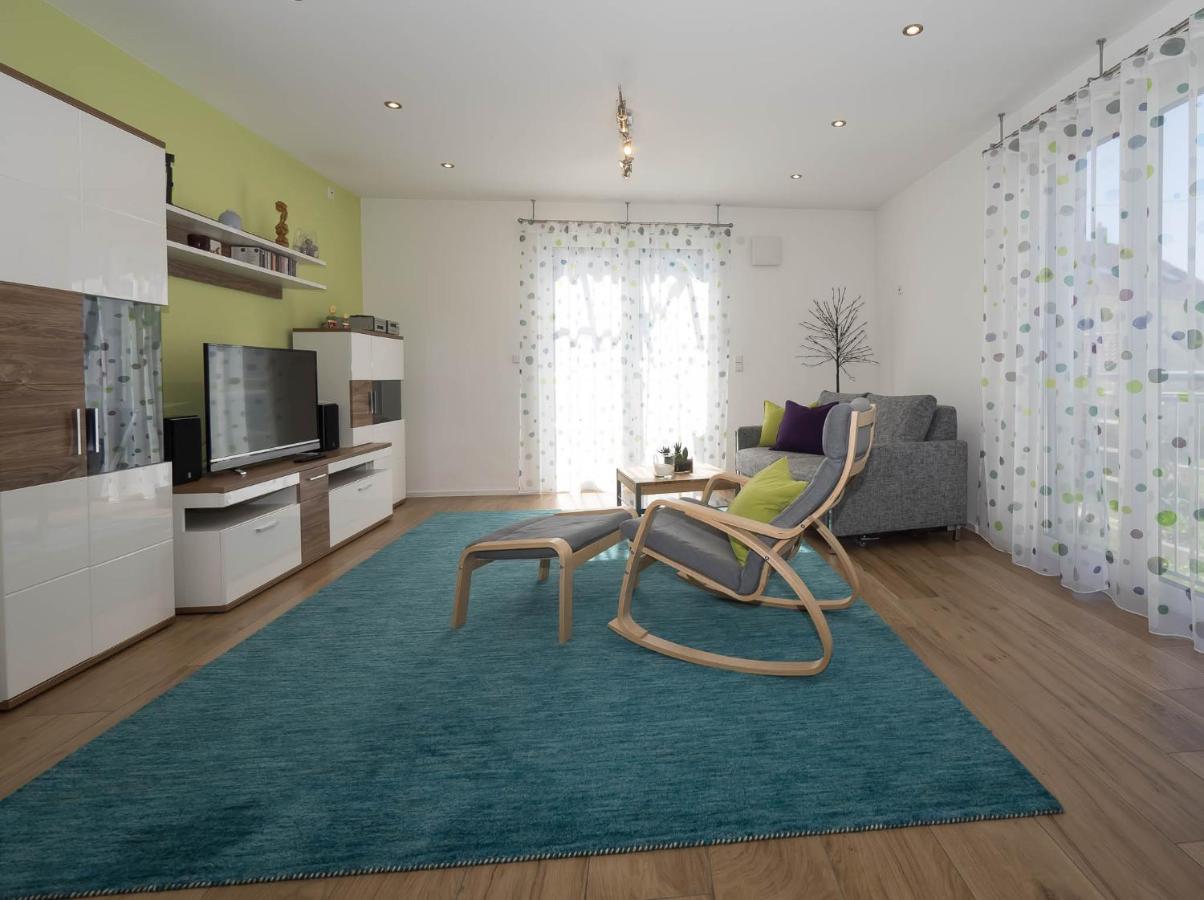 16Lilien Apartmentwohnung Waiblingen  Exterior photo